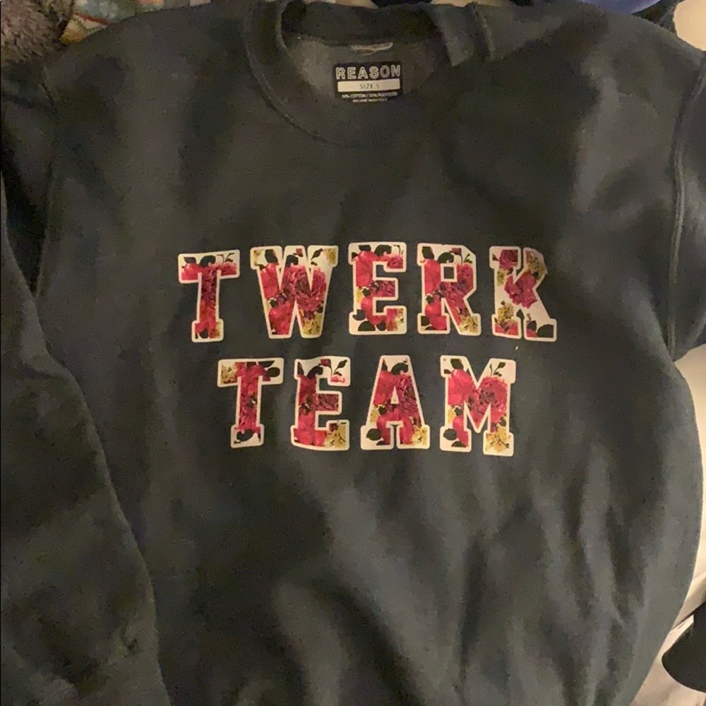 Graphic crewneck